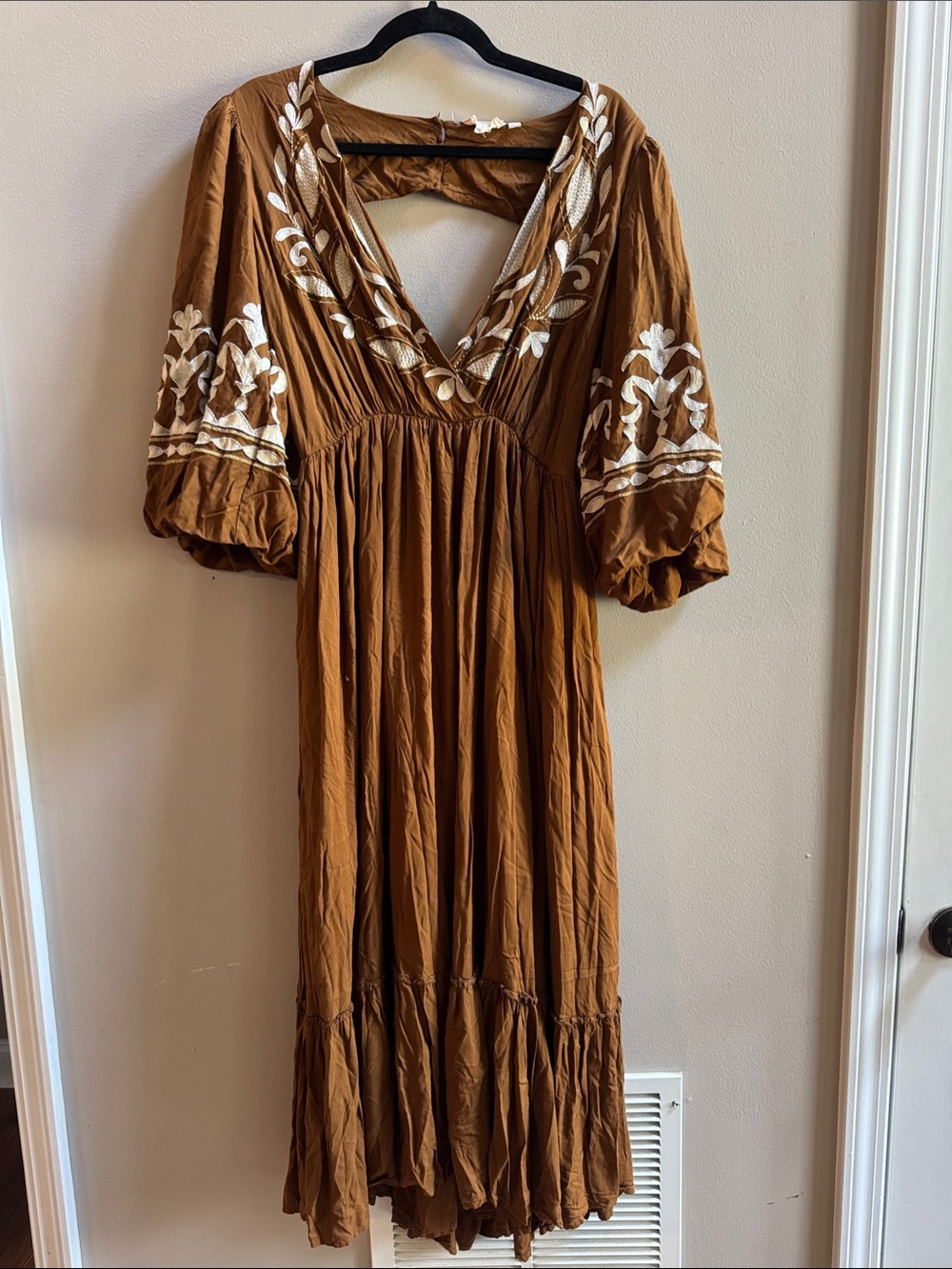 Embroidered V‑Neck Maxi Dress in Brown